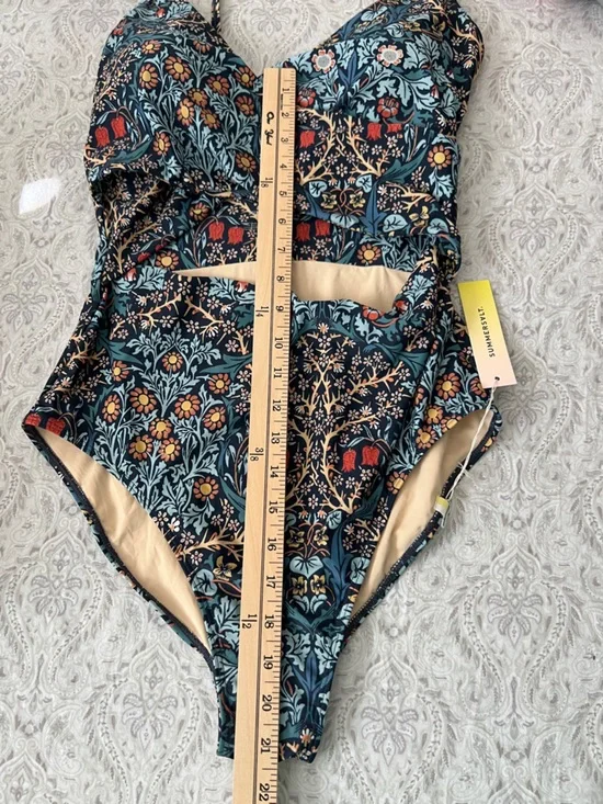 Summersalt Seabreeze One Piece Cutout Swimsuit Size 10 - Picture 11 of 11
